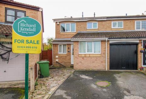 Marston Walk, Normanton