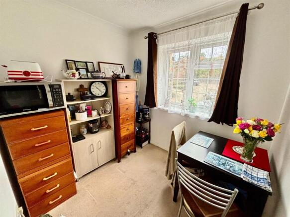 WhatsApp Image 2025-11-05 at 20.34.03_8a4fc134.jpg