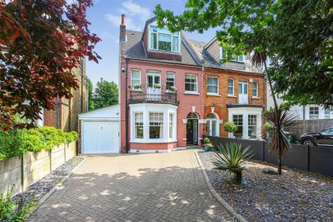 Sherwood Park Road, Sutton