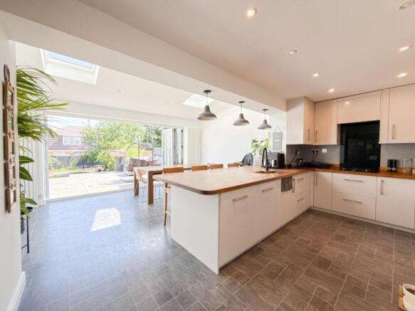 Open Plan kitchen / Dining Room