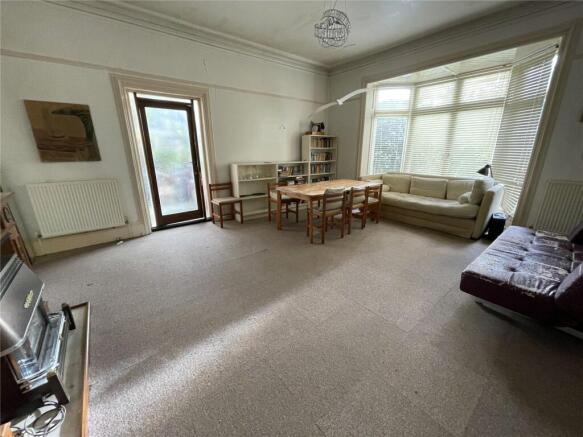 Living/Dining Room