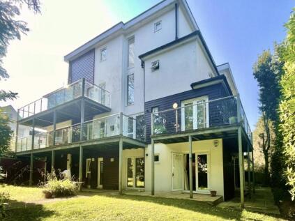 Crescent Road, Bournemouth, Dorset, BH2