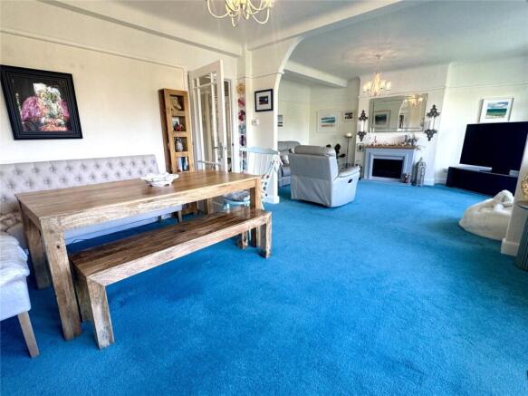 Living/Dining Room
