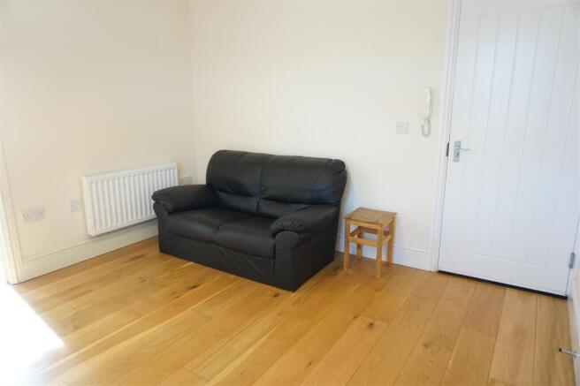 Kitchen/lounge