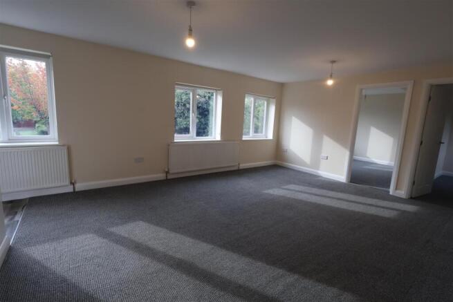 38a kineton living room.JPG