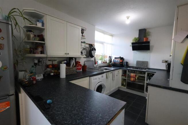 16 flanders kitchen.JPG