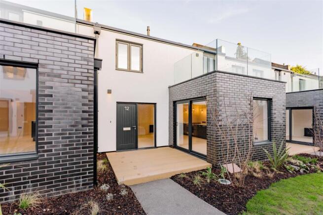 MB_number 12_fonthill mews_02.jpg