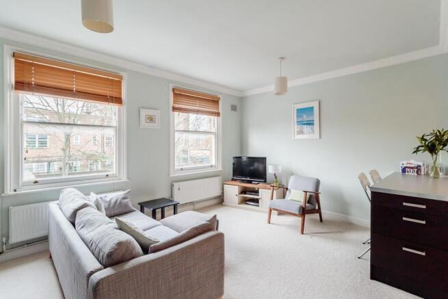 8319123-interior10-800.jpg