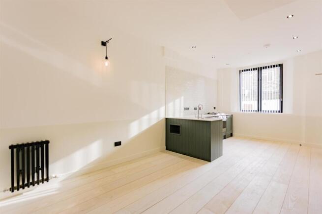 1920px_MB_number 20_fonthill mews_23.jpg