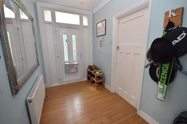 3 Bedroom Properties For Sale In Richmond Upon Thames London