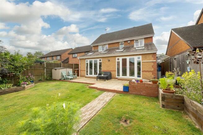 12 Elderberry Drive, Hitchin-36.jpg