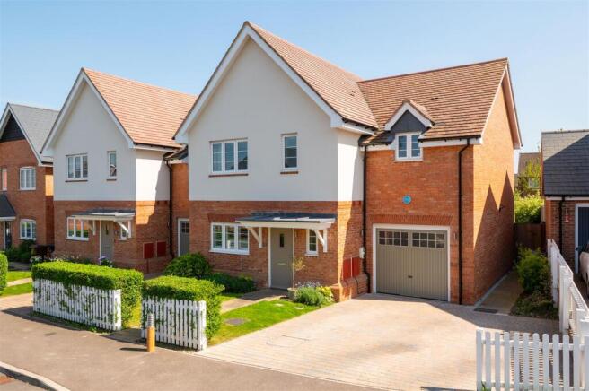 23 Saxon End, Pirton-46.jpg