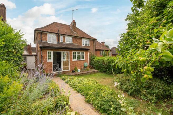 55 Benslow Lane, Hitchin-24.jpg