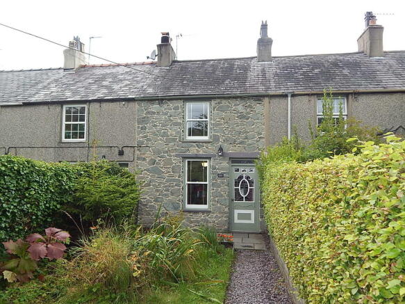 2 Bedroom Cottage For Sale In Nant Cottages Minffordd North