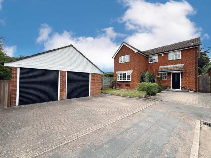 Walsingham Close, Warden Hills, Luton, Bedfordshire, LU2 7AP
