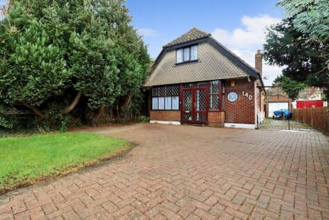 Barton Road, Luton, Bedfordshire, LU3 2BD