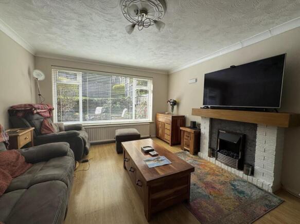 OPEN PLAN LIVING DINING ROOM