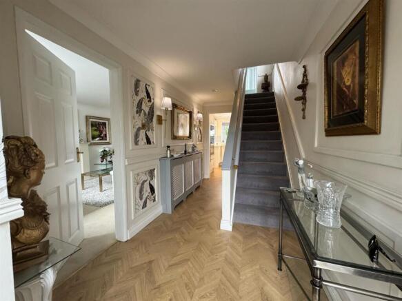 ENTRANCE HALLWAY