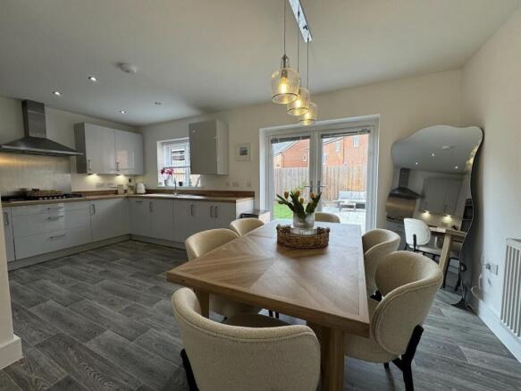 DINING KITCHEN