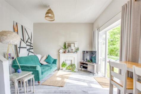 Malvern Close, High Wycombe (long Extended Lease)