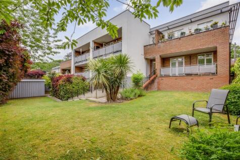 Pinions, High Wycombe