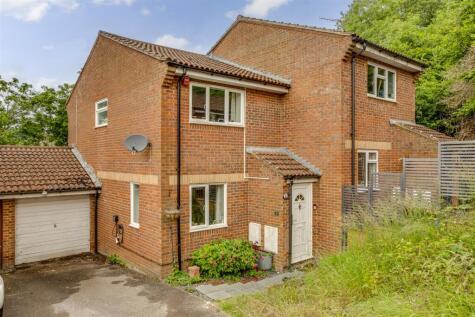 Nicholas Gardens, High Wycombe