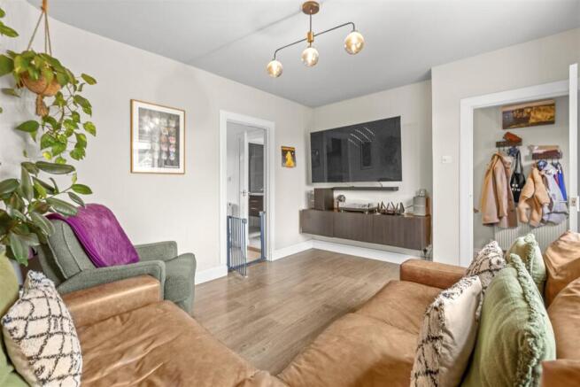 199 Totteridge Rd, HP13 7LE-7.jpg