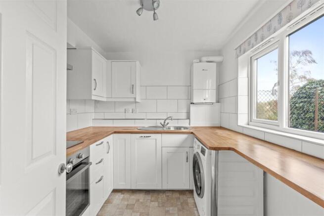 10 Windrush Court, HP13 7UL-7.jpg