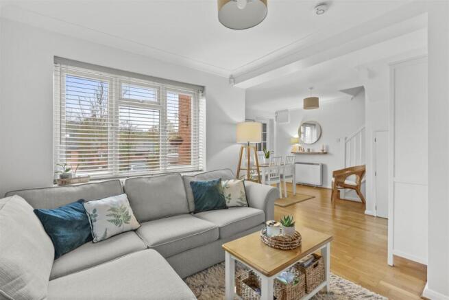 16 Old Coach Drive, HP11 1AS-6.jpg