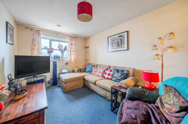 1398082-9-69662bf...