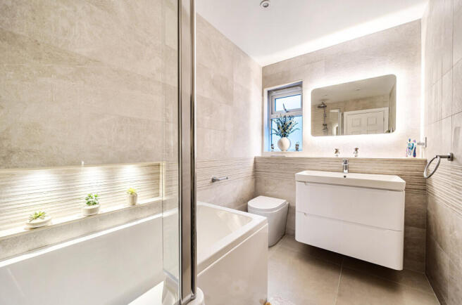 4-1359272-8-68d6b...