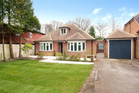 Ambleside Road, Lightwater, Surrey, GU18