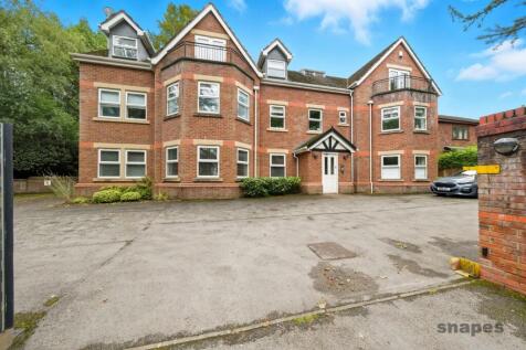 Carrwood Road, Bramhall, SK7