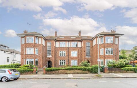 Warwick Road, London, N11