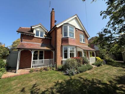 Upper Third Avenue,frinton-on-sea