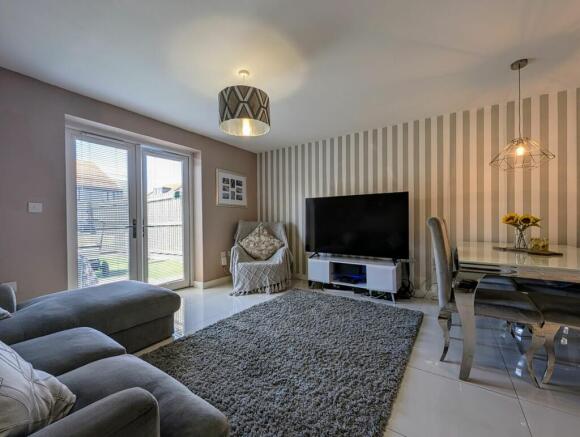 Living/Dining Room