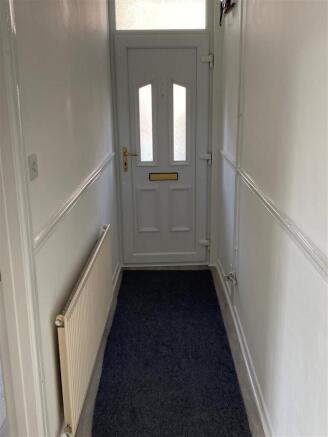 Hallway bew.jpg