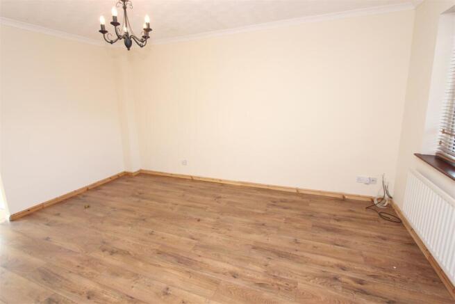 28 CWRT NANT Y FELIN 009.JPG