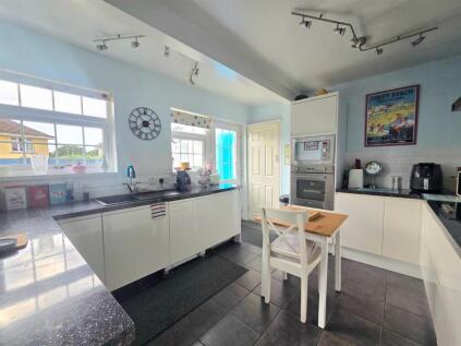 Heol Fach, Nantgarw, Cardiff