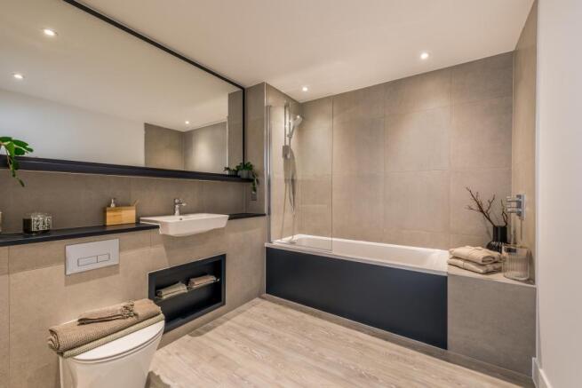 Block E Bathroom Lampton