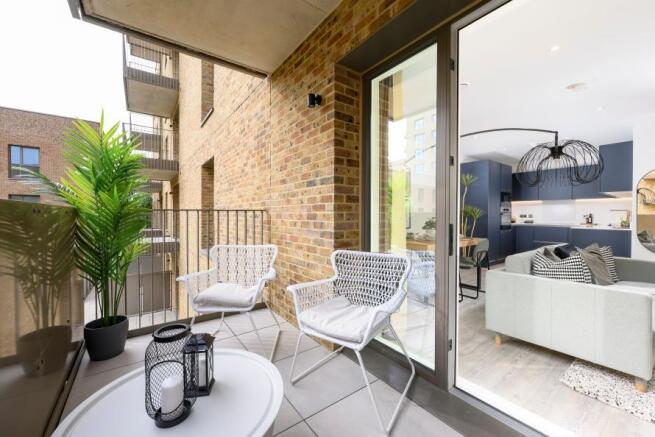 Lampton Parkside, 1 bedroom show home,