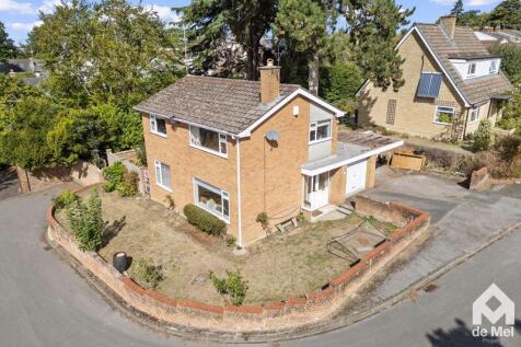 Hetton Gardens, Charlton Kings, Cheltenham, GL53