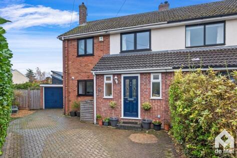 Vineries Close, Cheltenham