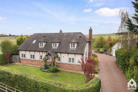 The Bight, Charlton, WR10