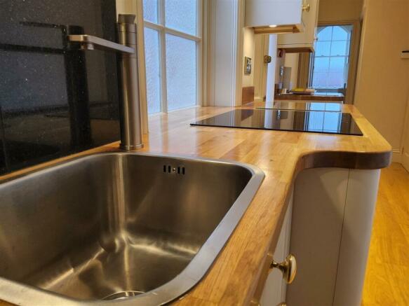 Kitchen sink.jpg