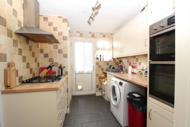 Kitchen.JPG