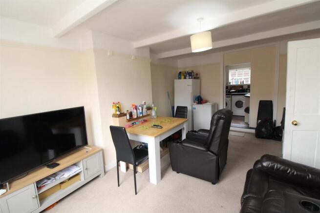 Lounge & Dining Area.JPG