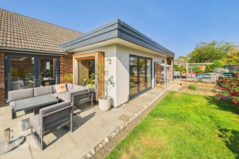 Stanford Crescent, Little Plumstead, Norwich