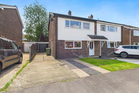 John Howes Close, Easton, Norwich