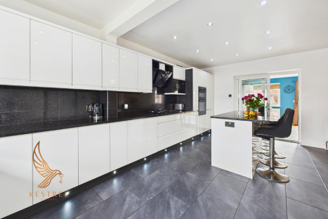 Denaby Avenue, Conisbrough